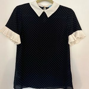 EUC CeCe size XS black polka dot blouse